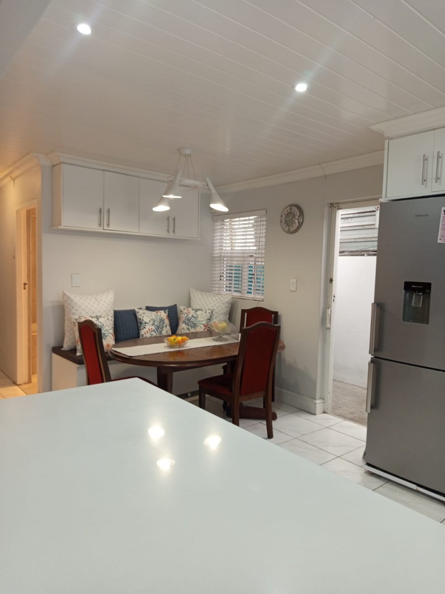  Bedroom Property for Sale in Bridgetown Western Cape